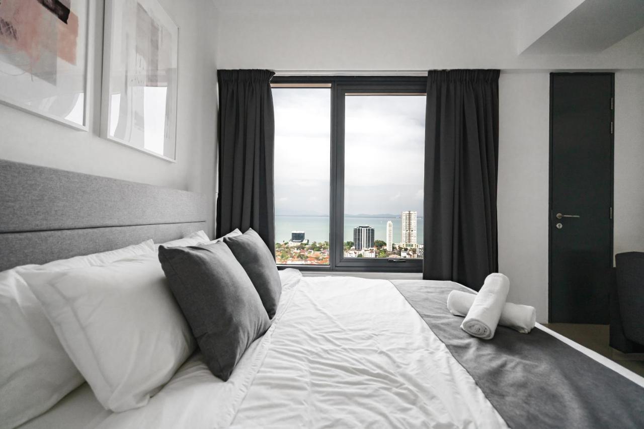 Tropicana 218 Macalister By Simply Penang Джордж Таун Екстериор снимка