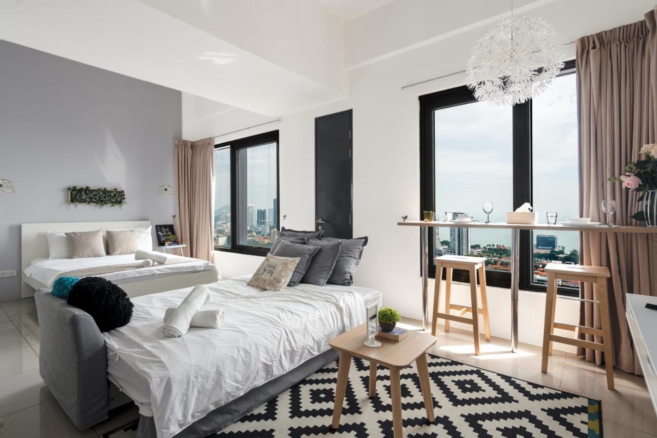 Tropicana 218 Macalister By Simply Penang Джордж Таун Екстериор снимка