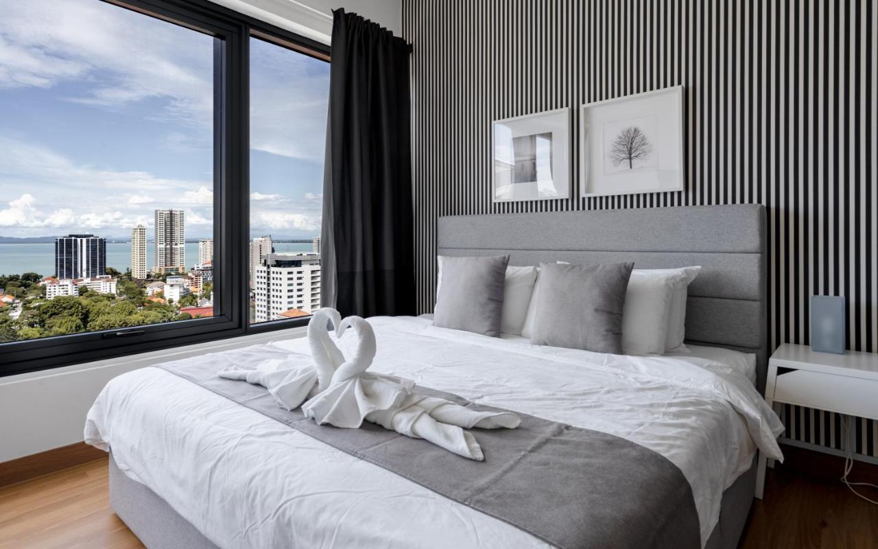 Tropicana 218 Macalister By Simply Penang Джордж Таун Екстериор снимка