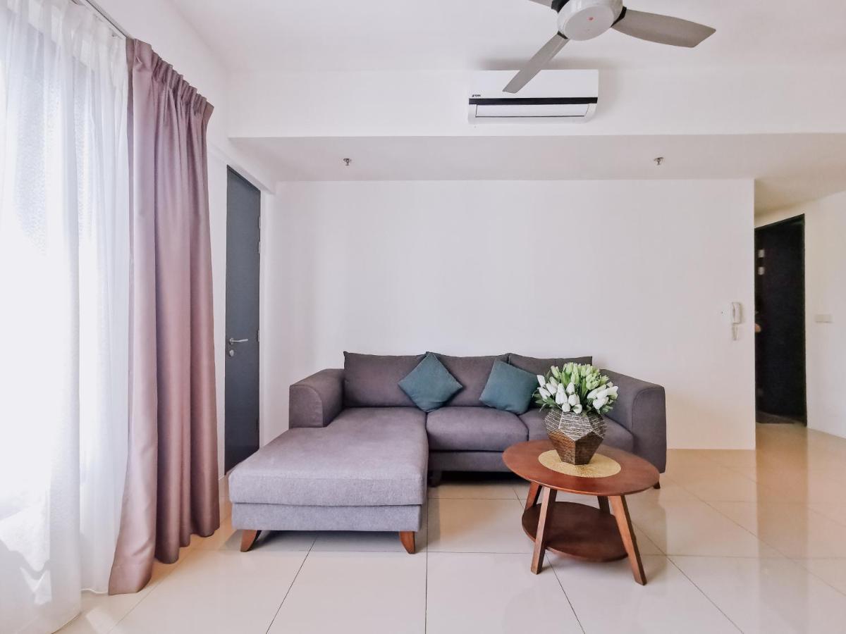 Tropicana 218 Macalister By Simply Penang Джордж Таун Екстериор снимка