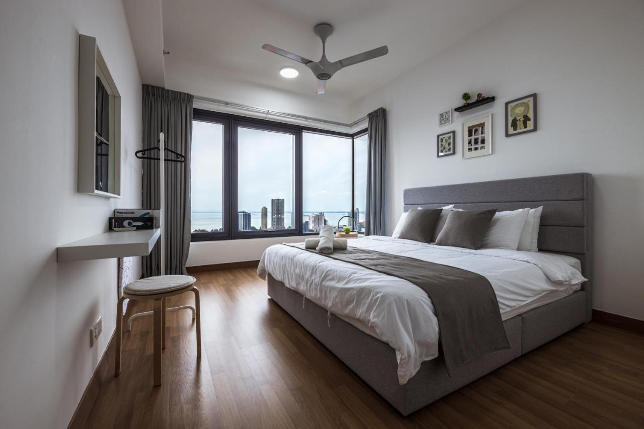 Tropicana 218 Macalister By Simply Penang Джордж Таун Екстериор снимка
